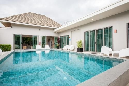 Areeca Pool Villa0