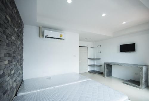Loft Kamala Guest House4