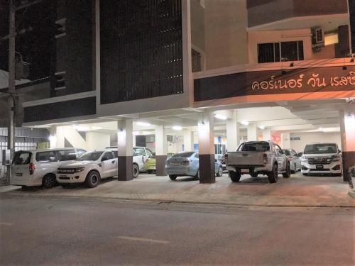 Corner one residence4