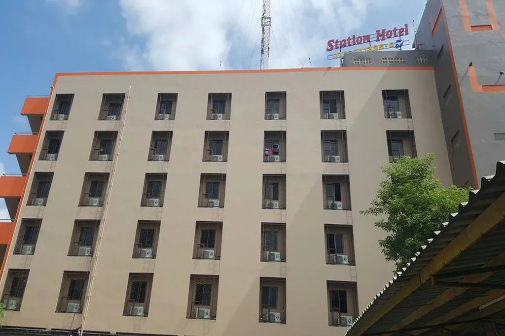 Station Hotel0