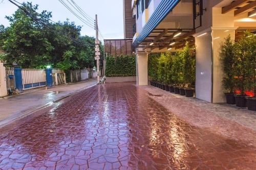 Sillemon Garden Hotel4