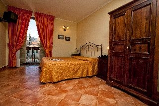 Neapolis3