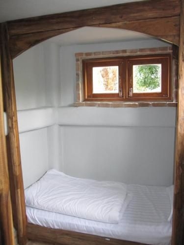Tower Room4