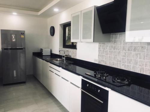 Villa Ruby Sea View M12
