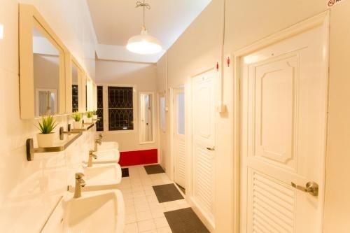 Films House Hostel3