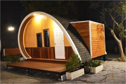 Tiny hut resort4