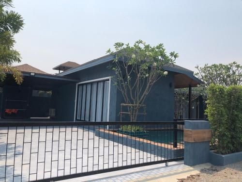 Emmy PoolVilla4