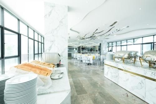 P Plus Hotel3