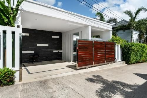 Crystal Pool Villa1