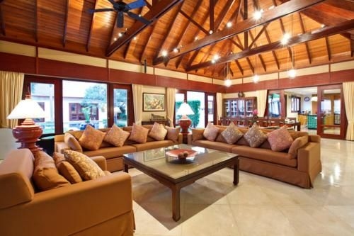 มิสกวัน ลักชูรี่ บีชฟรอนท์ วิลล่าส์ (Miskawaan Luxury Beachfront Villas)3