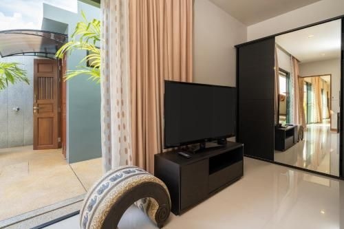 Private Pool Villa near Rawai Beach3