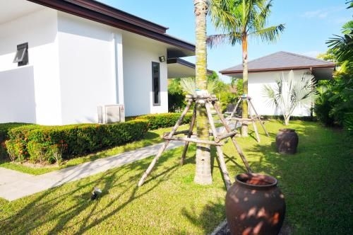 Lagoon Villa2