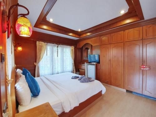 Baan Virog Koh Larn4