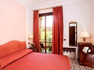 Albergo San Montano0