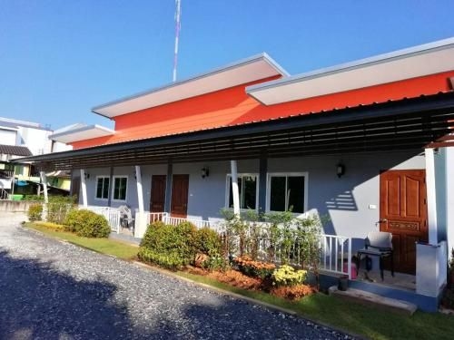 เรือนลับแล รีสอร์ท (Ruanlablaeresort)1