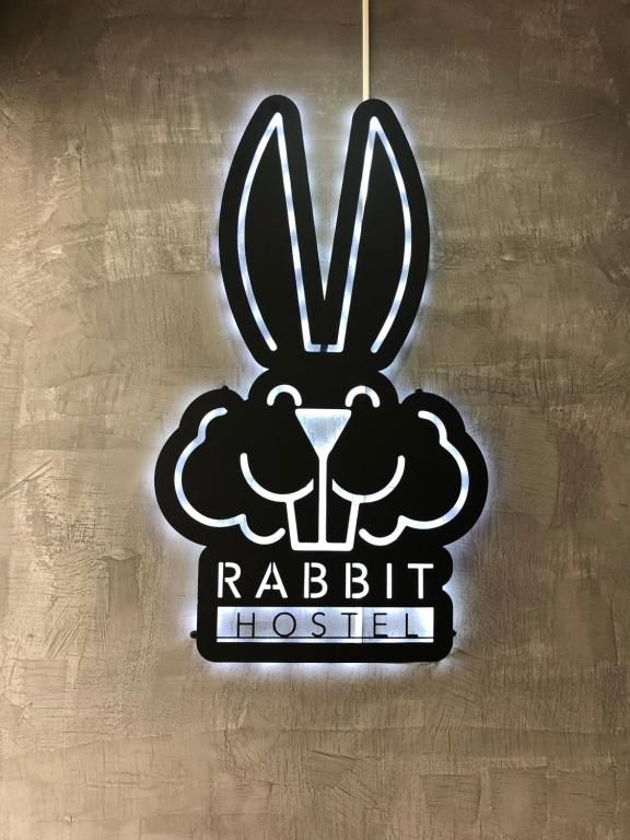 โรงแรมแรบบิท (Rabbit Hotel)0