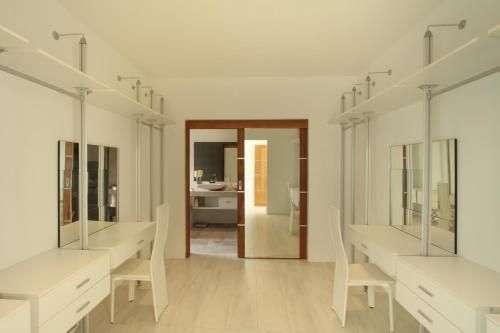Serenity Villa3