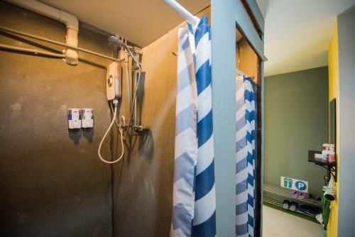 Peeraya Residence and Backpacker3