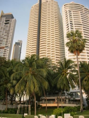 Sky Orchid Beachfront4