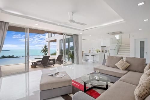Chaweng Hill Site Pool Villa Snow Light0