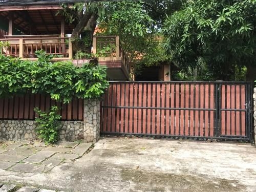 Kata Mountain View Villa0