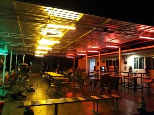 Avocado Resort3