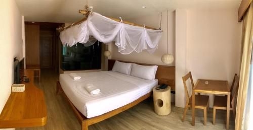Sealey Resort3