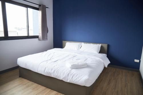 Blue 263