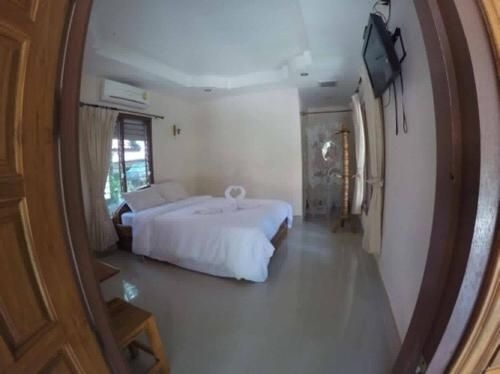น้ำผึ้ง รีสอร์ท (Nampueng Resort)4