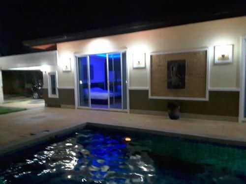 Pineapple villas PHUKET3