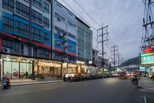 Baan Thai Beach Side Residence0