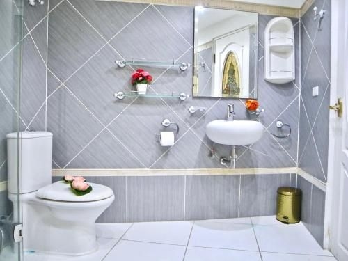 Villa Versace Residence1