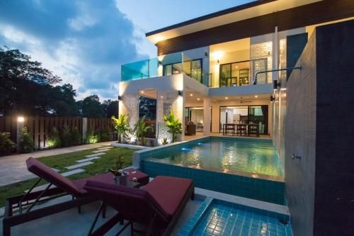 The Elegance Pool Villas0