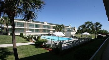 Best Western Battleship Inn4