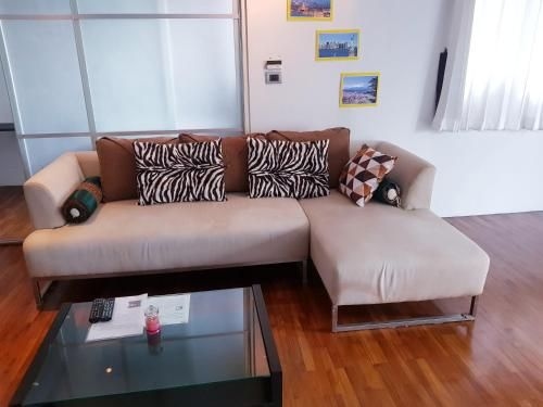 The Grand Comfy1