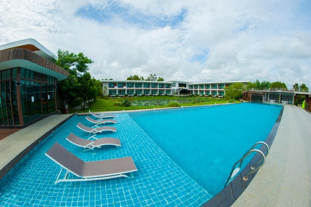 บ้านริมอ่าว (Baan Rim Ao)4