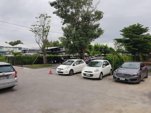 Bangkok Boutique Hotel Rangsit1