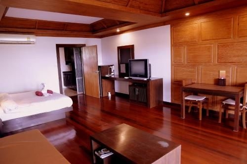 Rak Na Samui Boutique1
