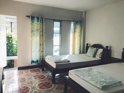 บ้านทุ่งตะวันรีสอร์ท 2 (Baan Tung Tawan Resort 2)2