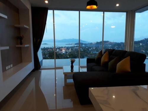 The High Hill Residence2