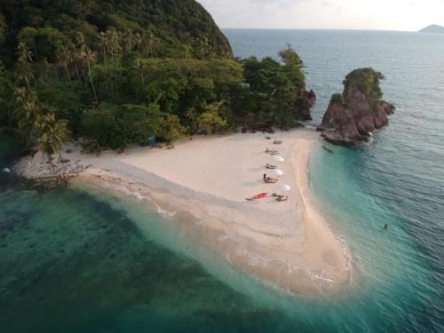 Rayang Nature Private Island0