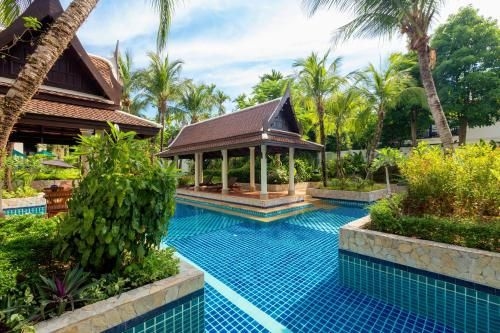 Kanika Residence by Lofty1
