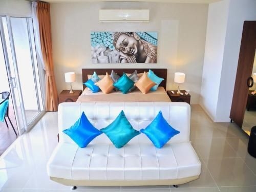 Bayshore Patong Studio0