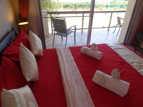 CONDO RAWAI2