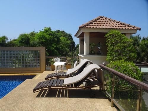 CONDO RAWAI1