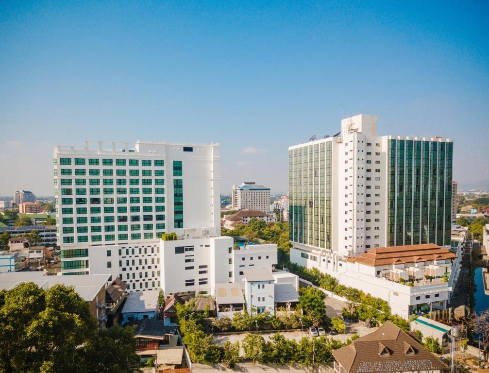 โรงแรม ดิ เอ็มเพรส พรีเมียร์ เชียงใหม่ (The Empress Premier Chiang Mai)4