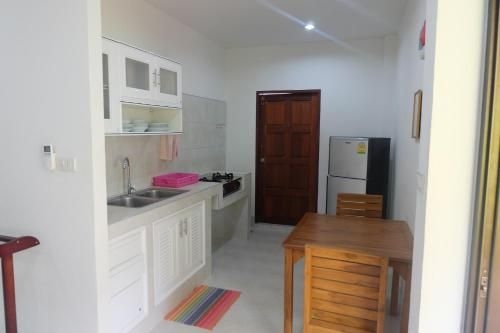 Jai's Bungalows3