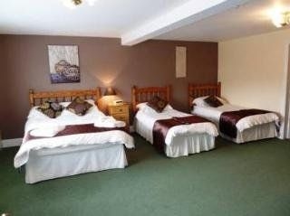 Ganton Greyhound Inn2