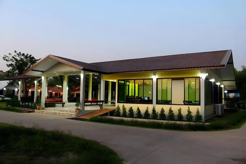 Bansuansiriwat1