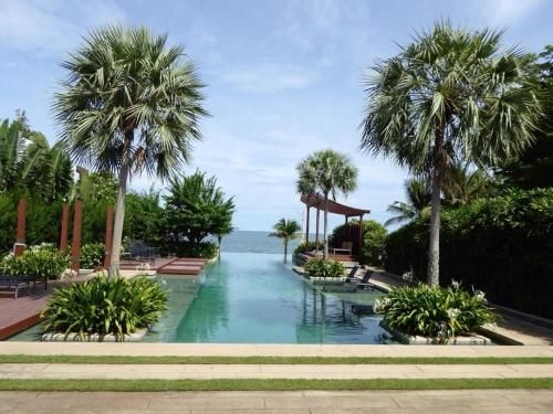 Exquisite Villa1